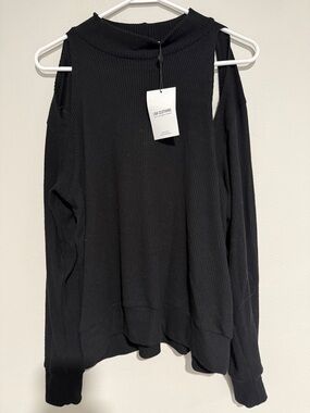 LNA Black Cold-Shoulder Ribbed Knit Sweater